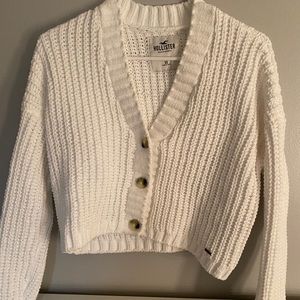 Crop Cable Cardigan